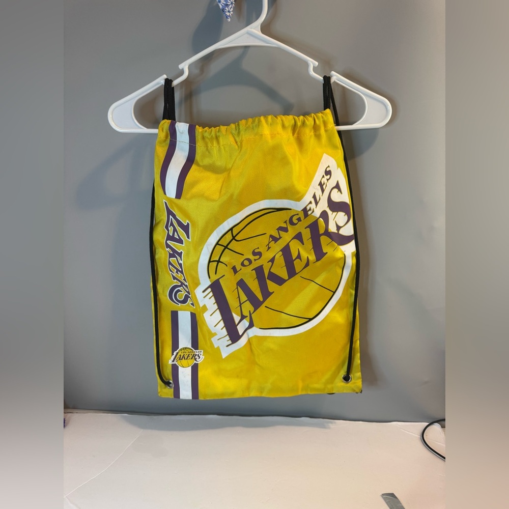 NBA Team Player Drawstirng Gym Bag Los Angeles Lakers Yellow /purple 18”